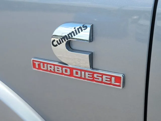 Used 2019 Silver Ram Laramie image 10