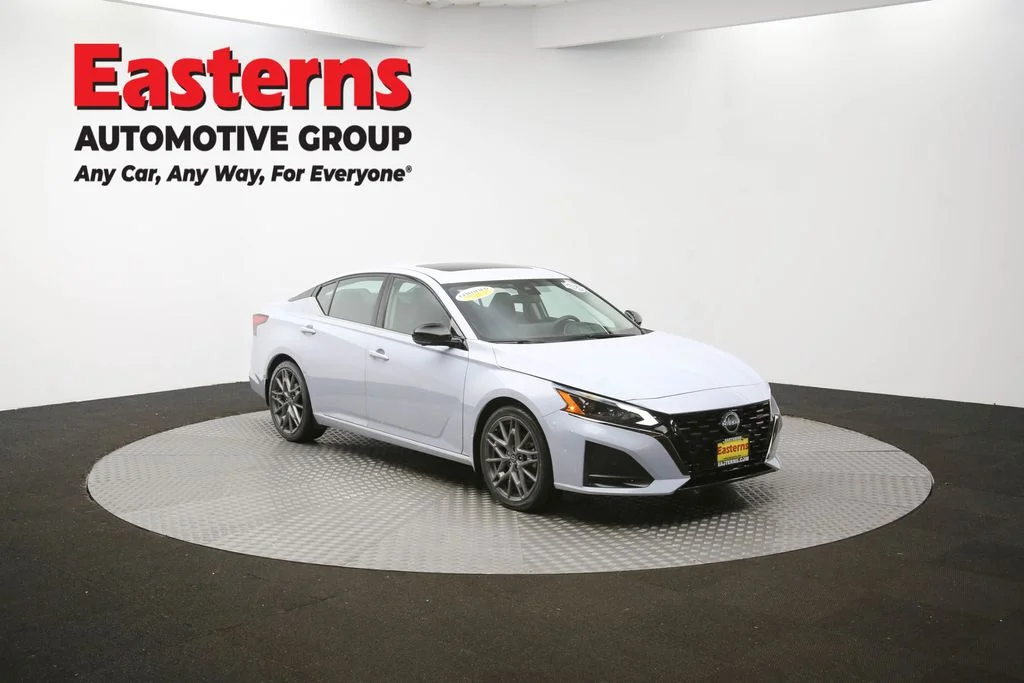 Used 2023 Gray Nissan 2.0 SR image 48