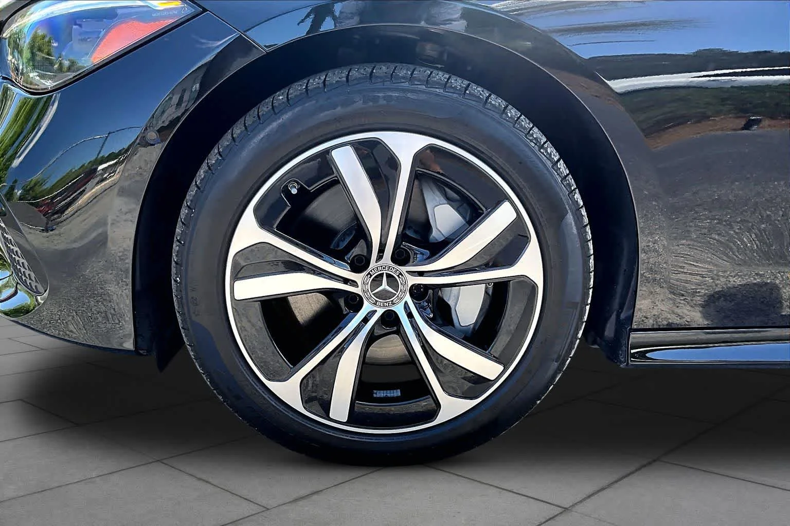 Used 2025 Black Mercedes-Benz CLE 300 image 18