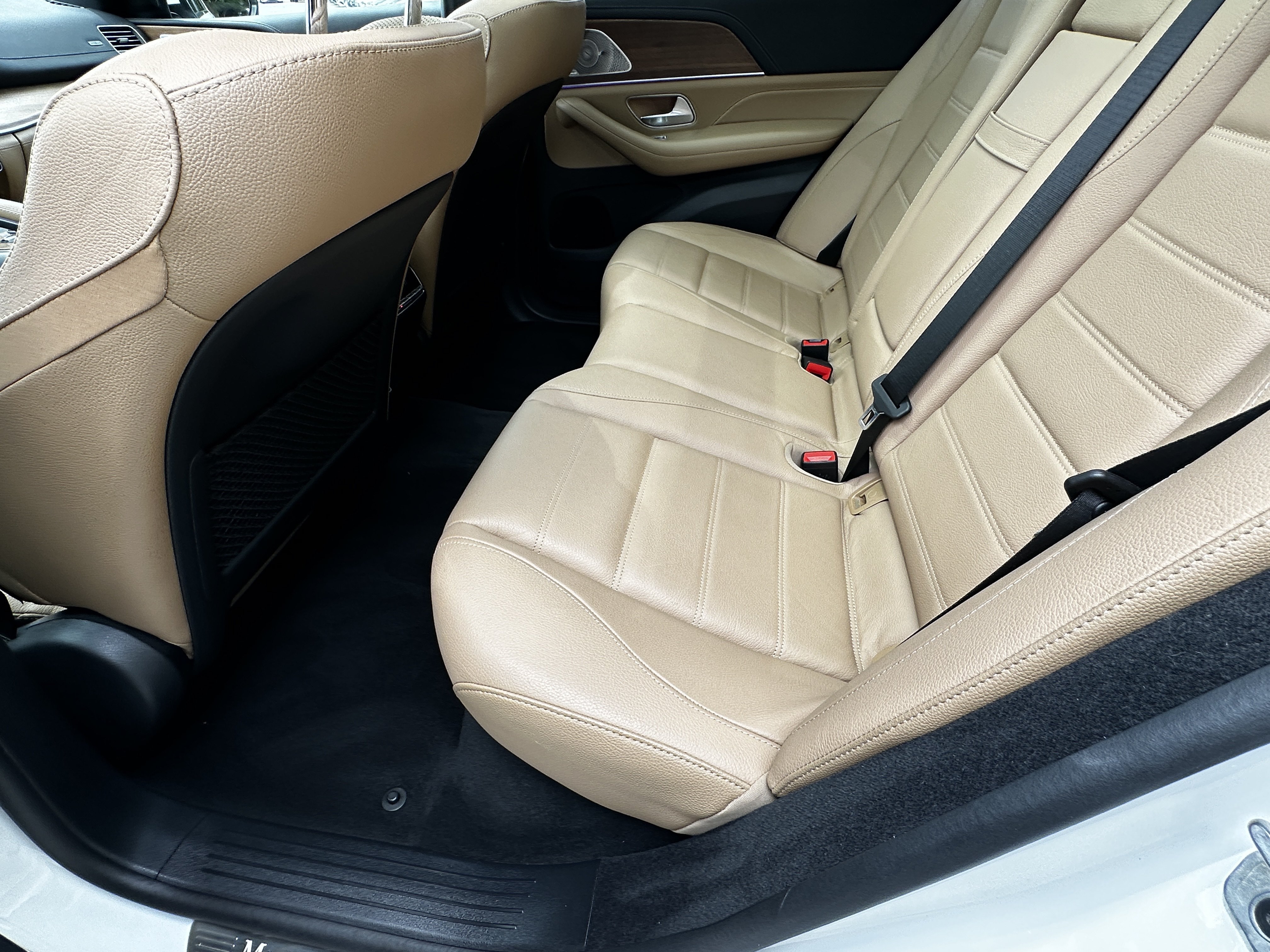 Certified Used 2024 White Mercedes-Benz GLE 350 image 23