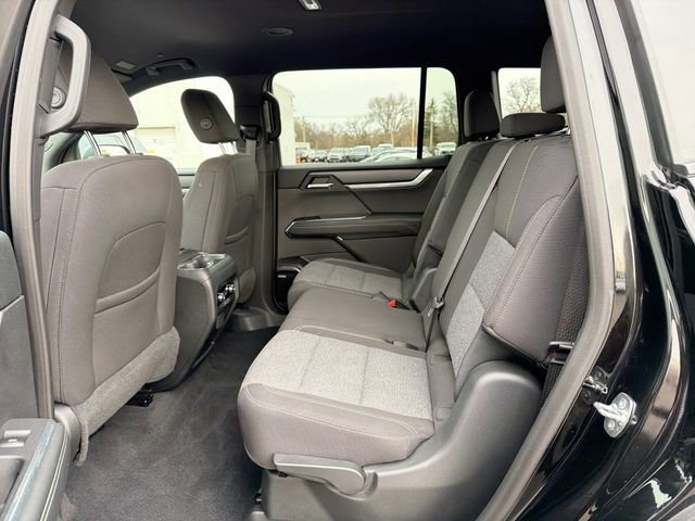 2025 GMC ACADIA - Image 20