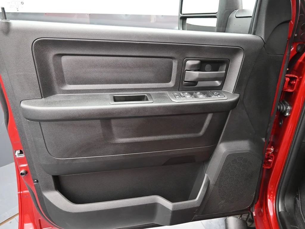2026 RAM 2500 Tradesman - Photo 14