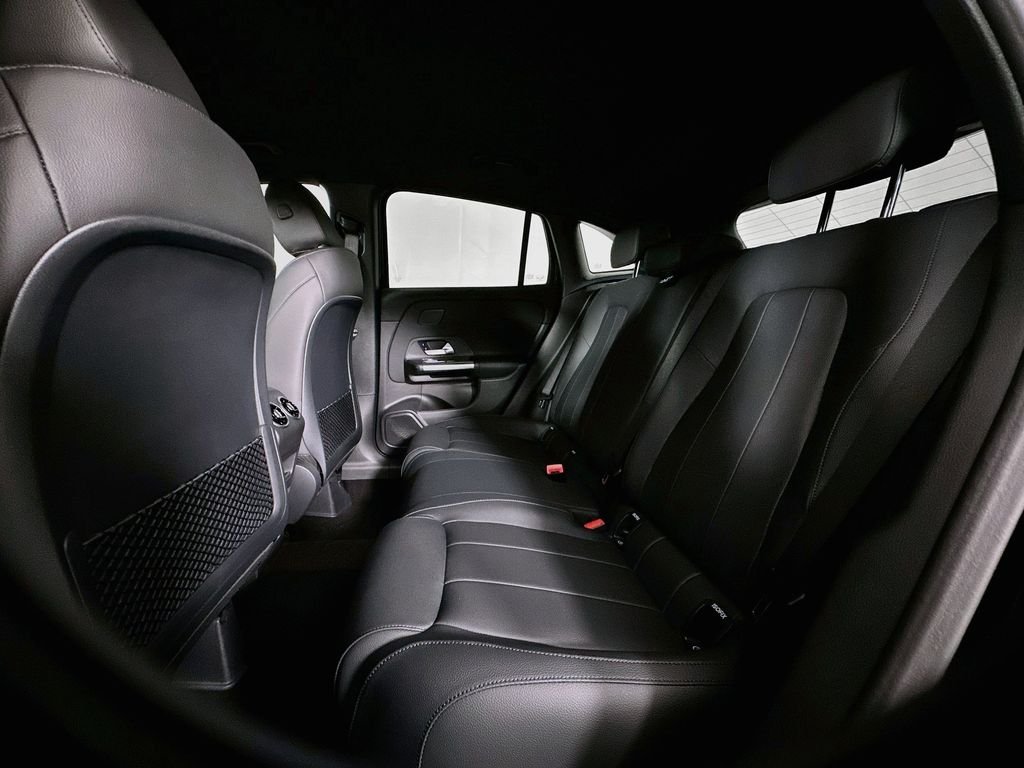 New 2026 Night Black Mercedes-Benz GLA 250 image 23