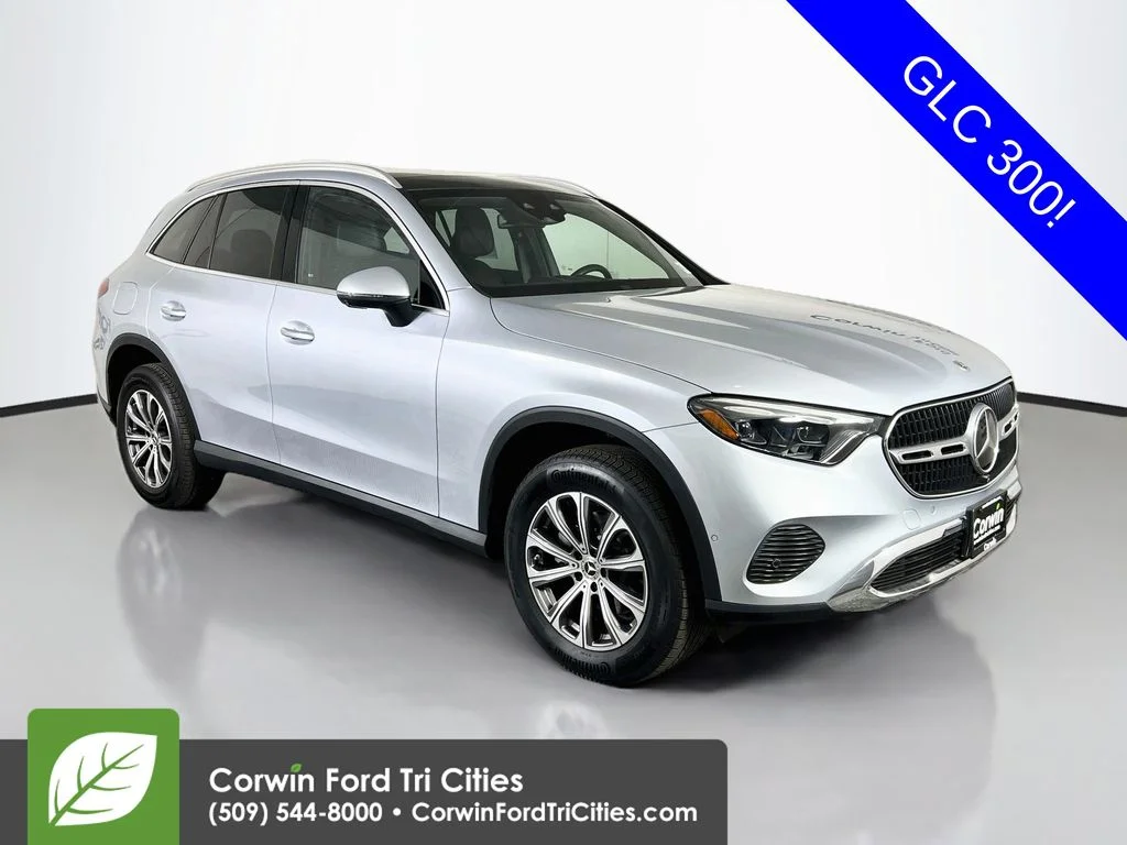 2023 Mercedes-Benz GLC
