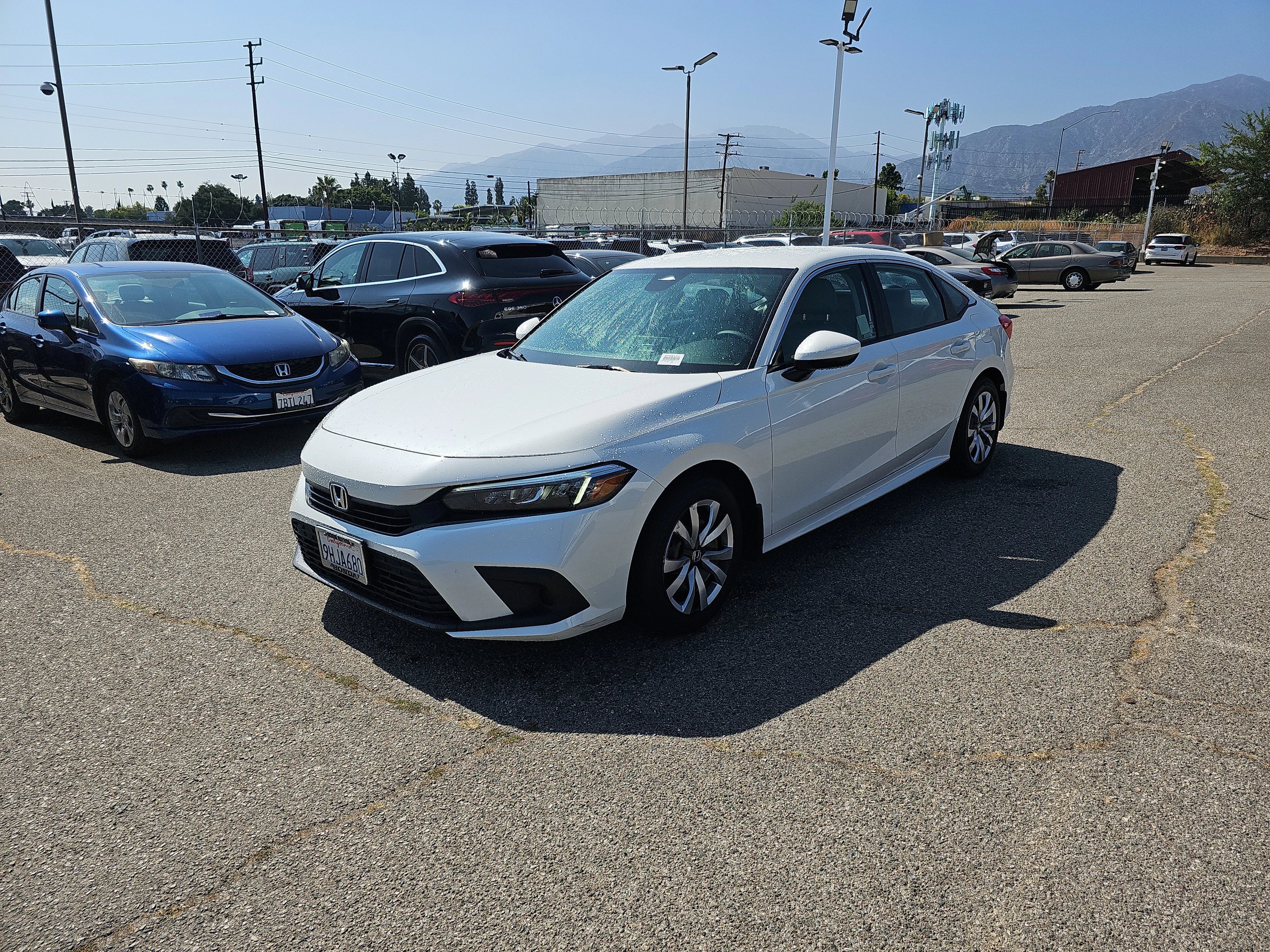 Used 2023 Meteorite Gray Metallic Honda LX image 8