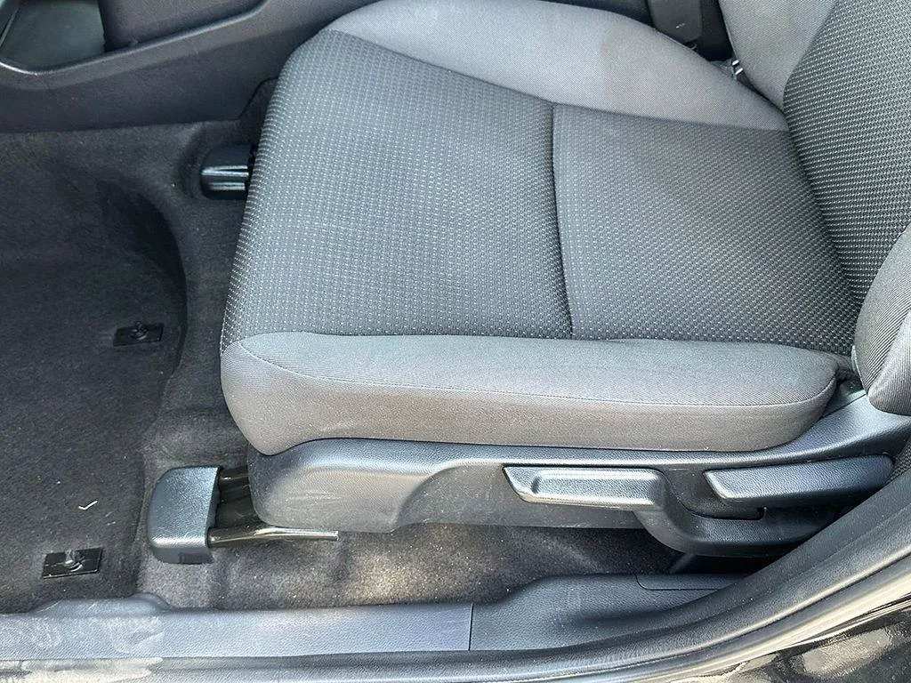 Used 2020  Honda LX image 19