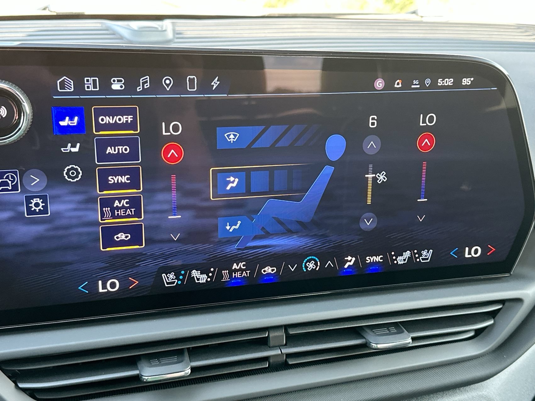 2026 Chevrolet Silverado EV LT - Photo 19