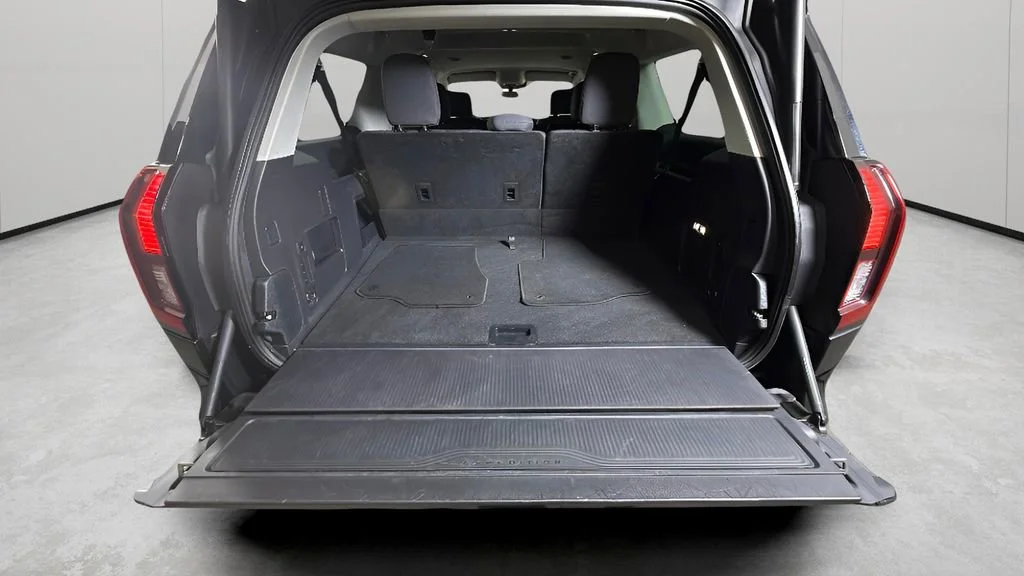 Used 2025  Ford Active image 30