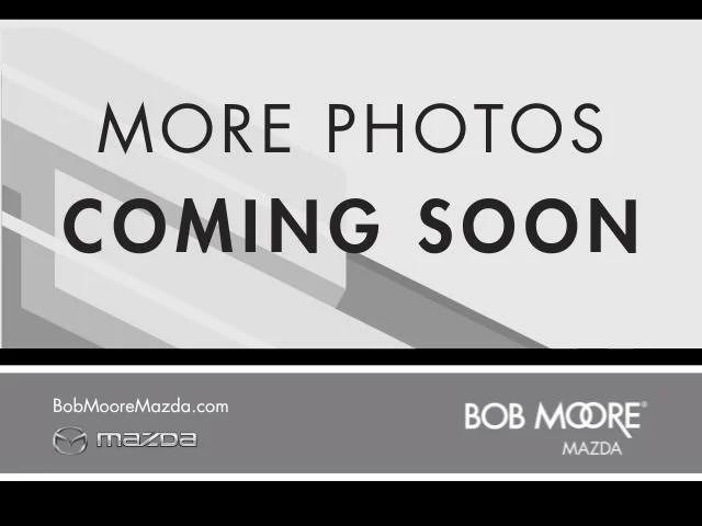 Used 2022  Chevrolet RST image 1