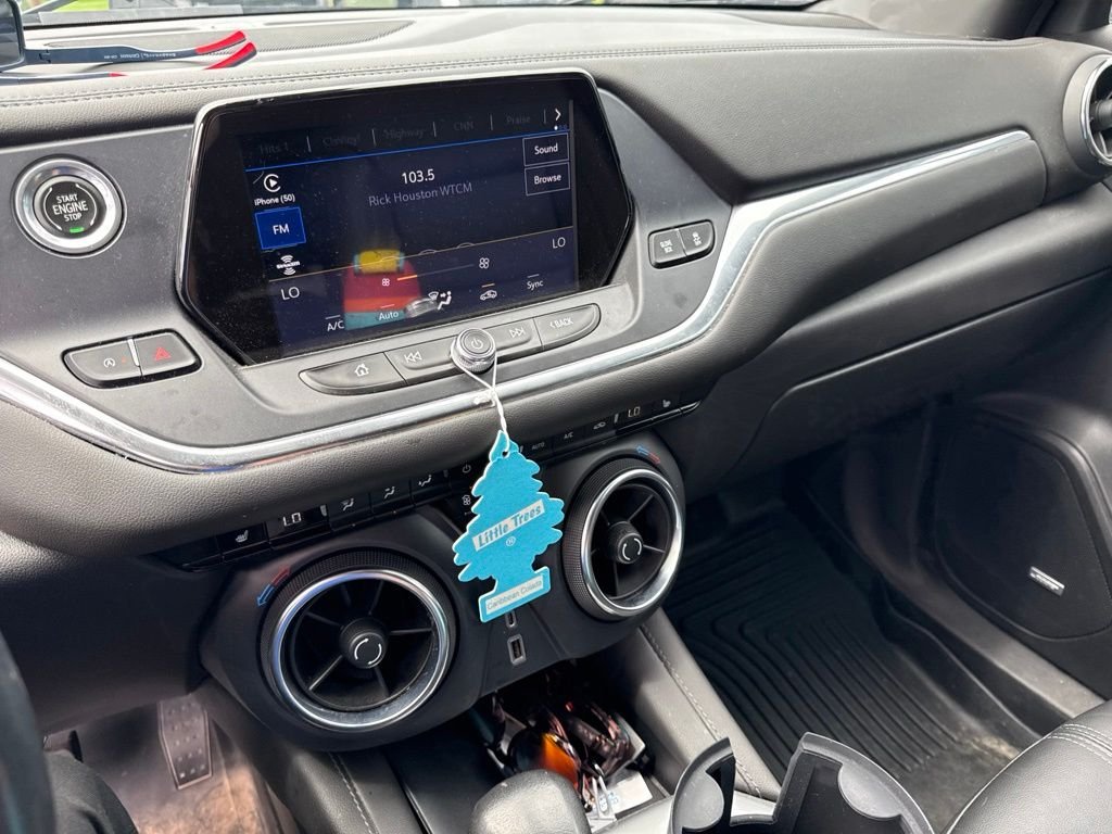 Used 2022 Black Chevrolet LT image 16