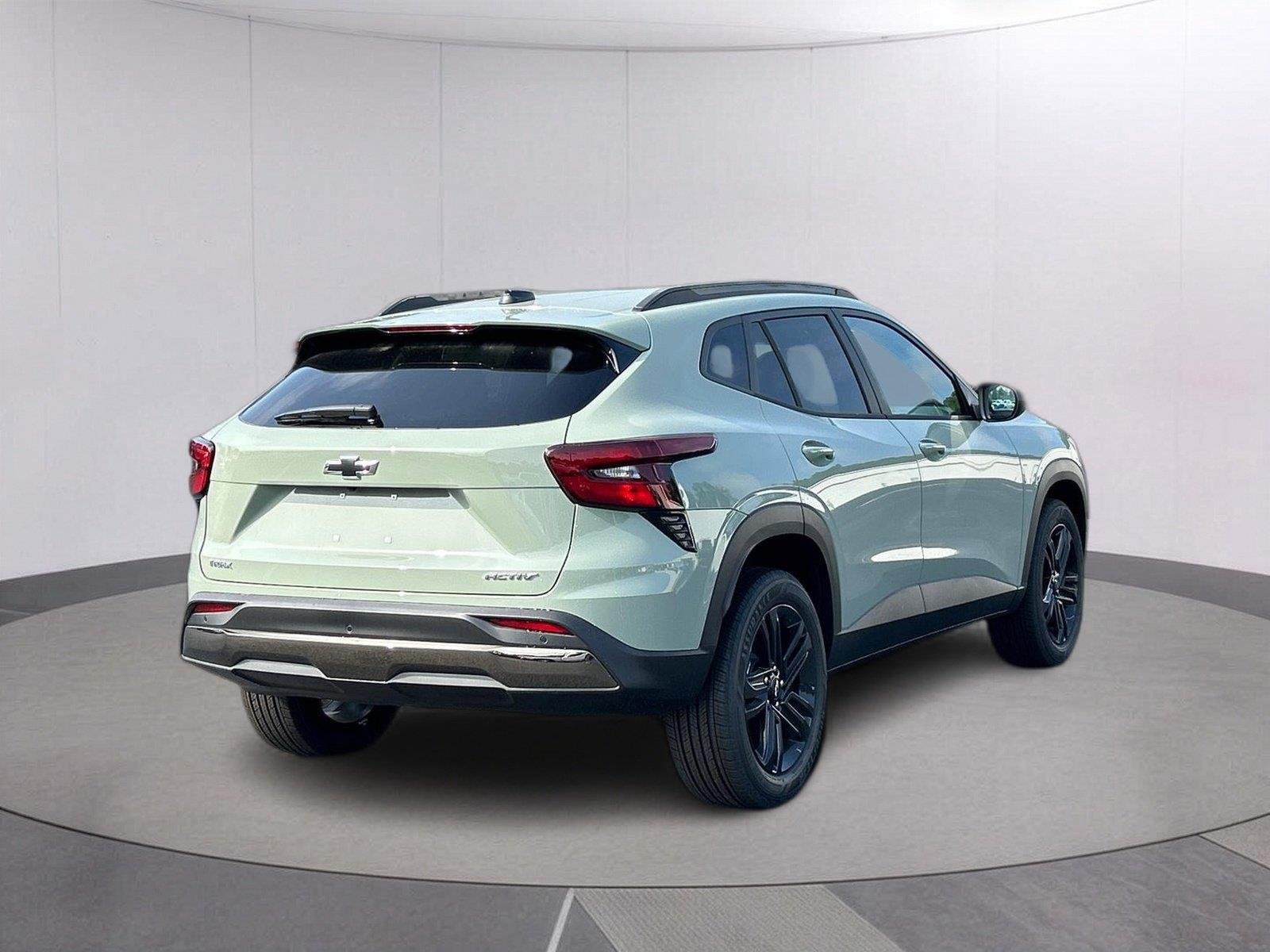 2026 Chevrolet Trax Activ - Photo 7