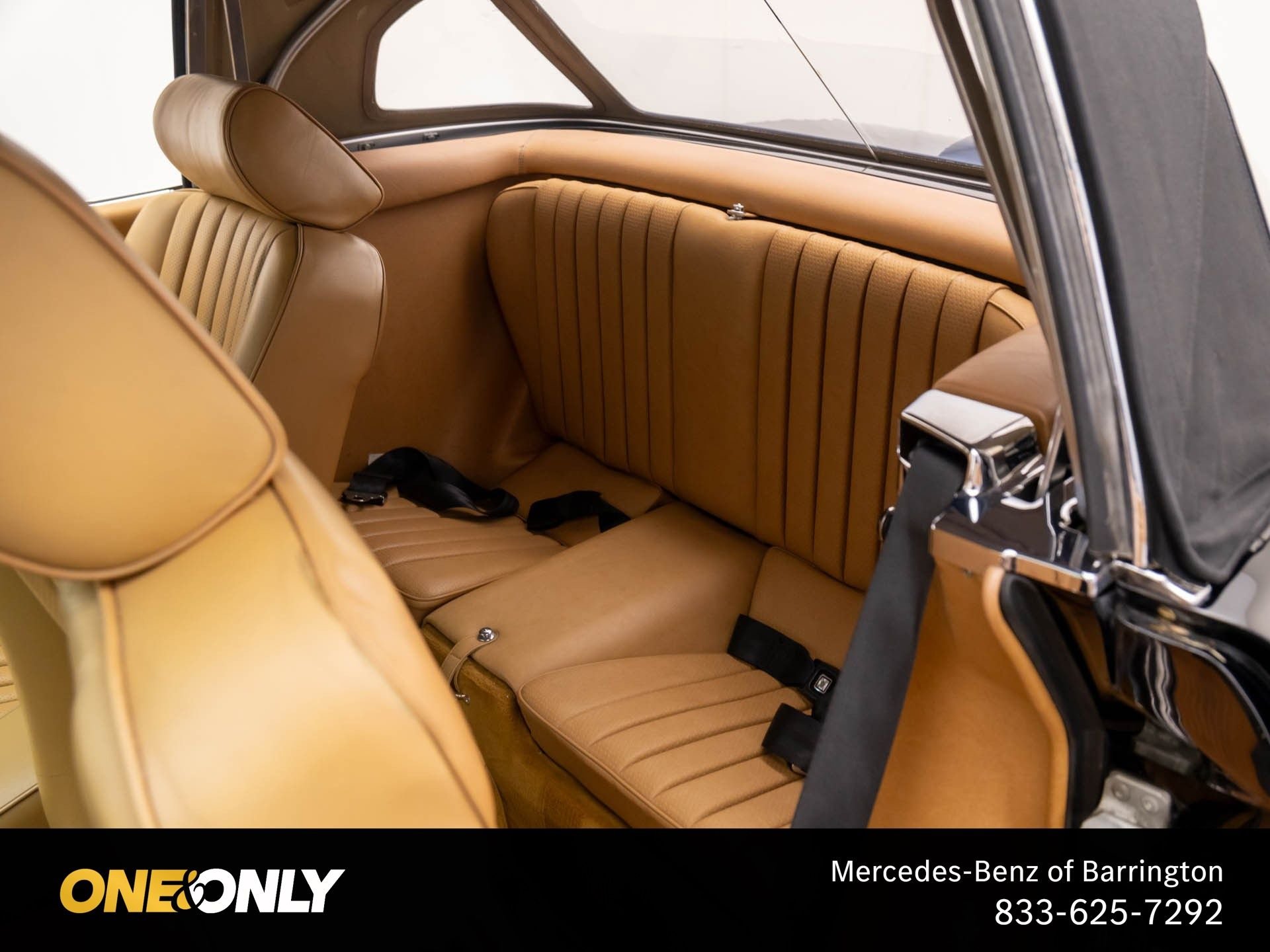 Used 1987 Black Mercedes-Benz 560 SL image 19