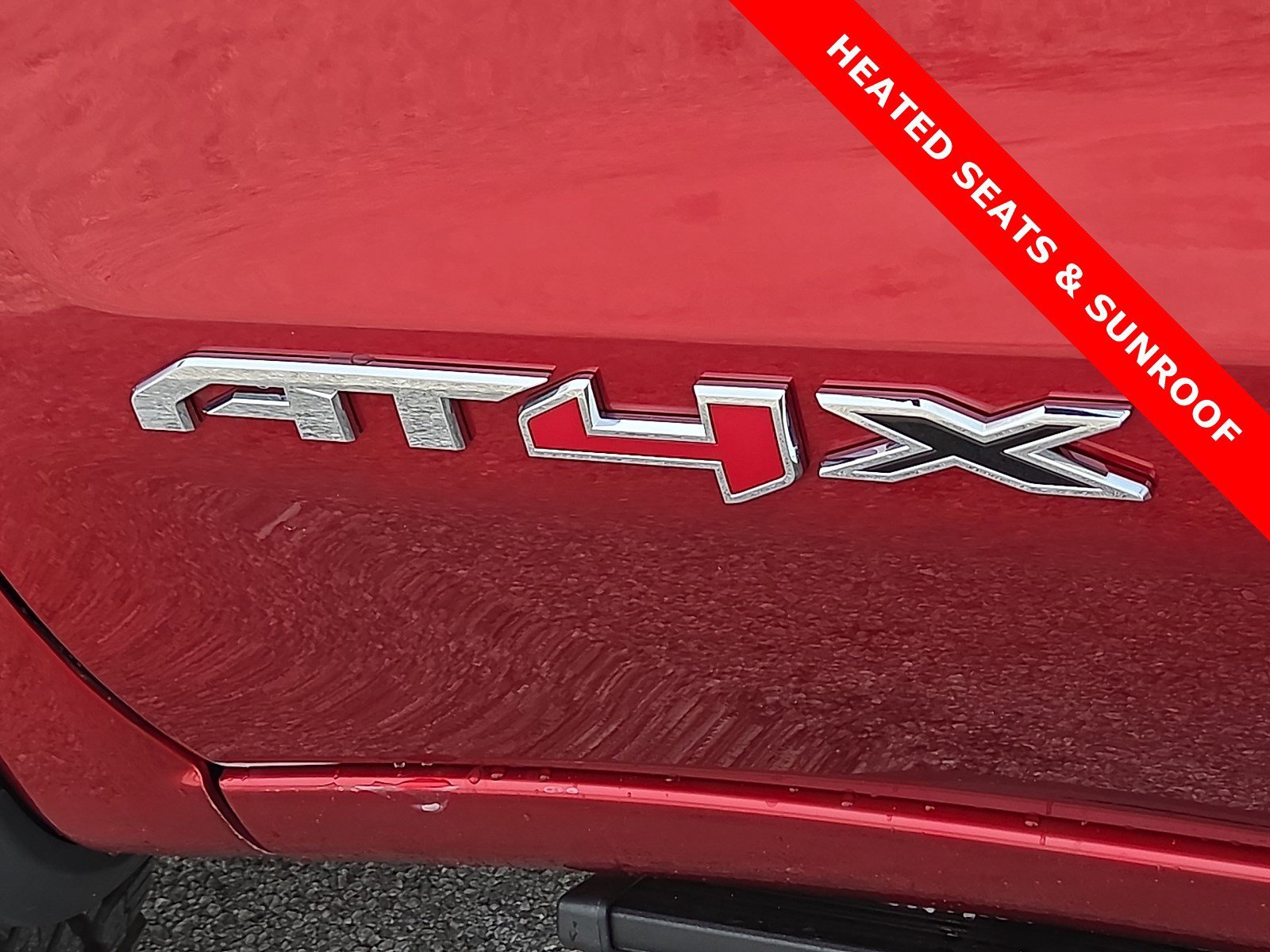 2023 GMC Sierra 1500 AT4X - Photo 8