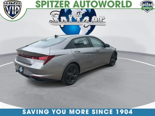 Used 2021 Silver Hyundai SEL image 9