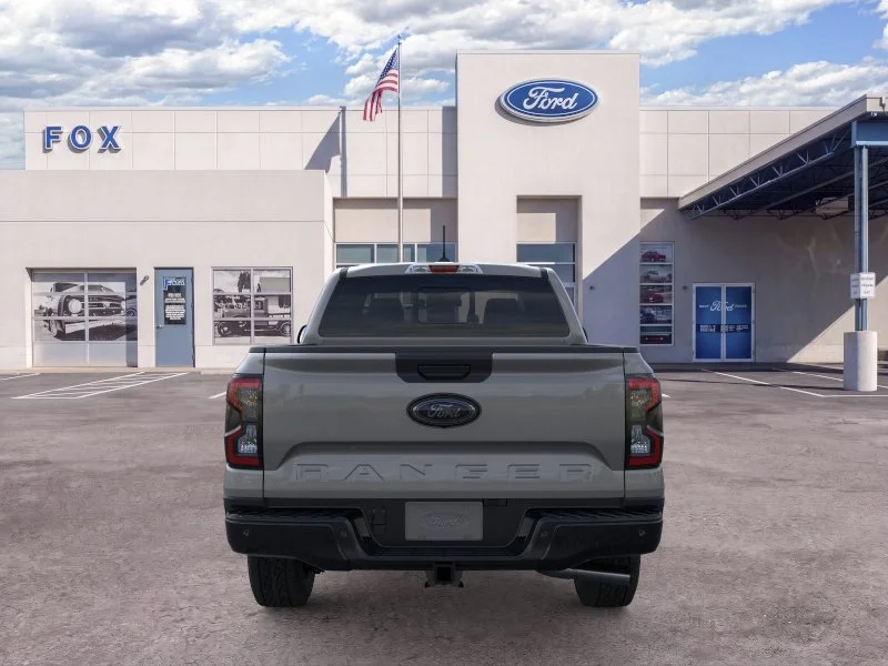 New 2026 Carbonized Gray Metallic Ford XLT image 5