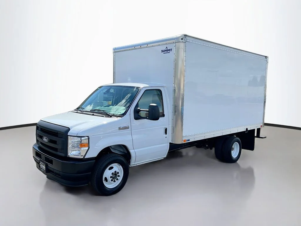 New 2027 Oxford White Ford Base image 5