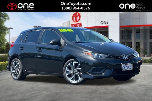 2016 Scion iM CVT's photo