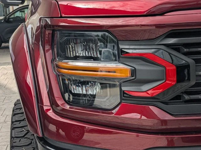 New 2026 Agate Black Metallic Ford XLT image 9