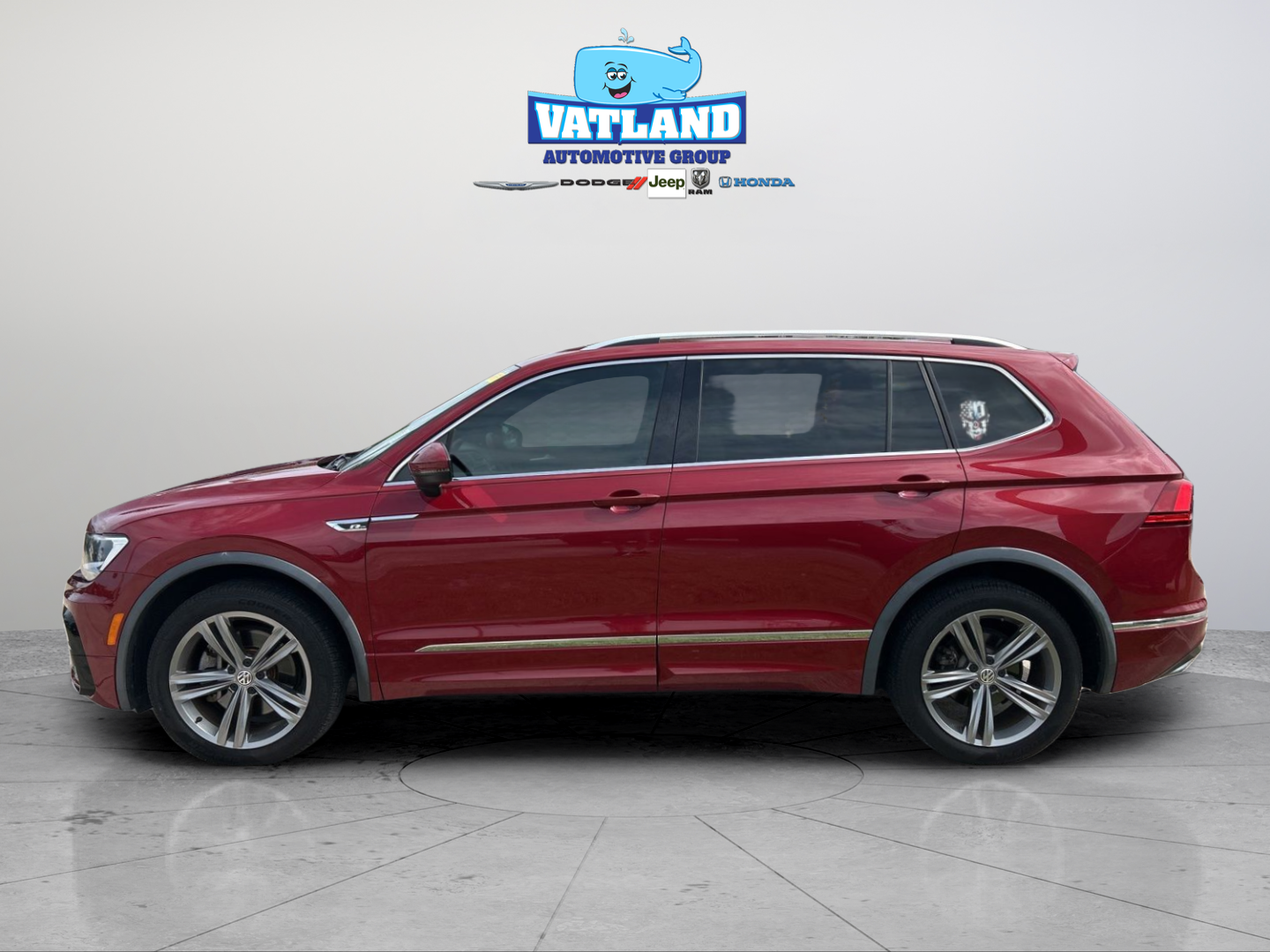 Used 2019 Volkswagen Tiguan SEL R-Line with VIN 3VV3B7AX0KM071180 for sale in Owensboro, KY