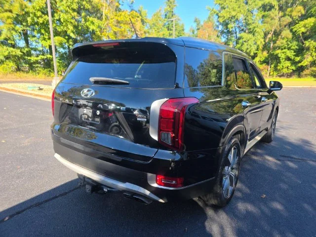 Used 2020 Black Hyundai SEL image 3