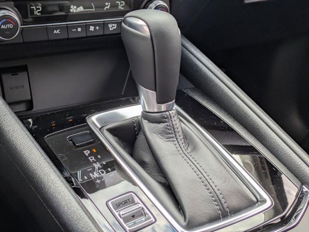 2025 Mazda CX-5 S Select Package - Photo 22