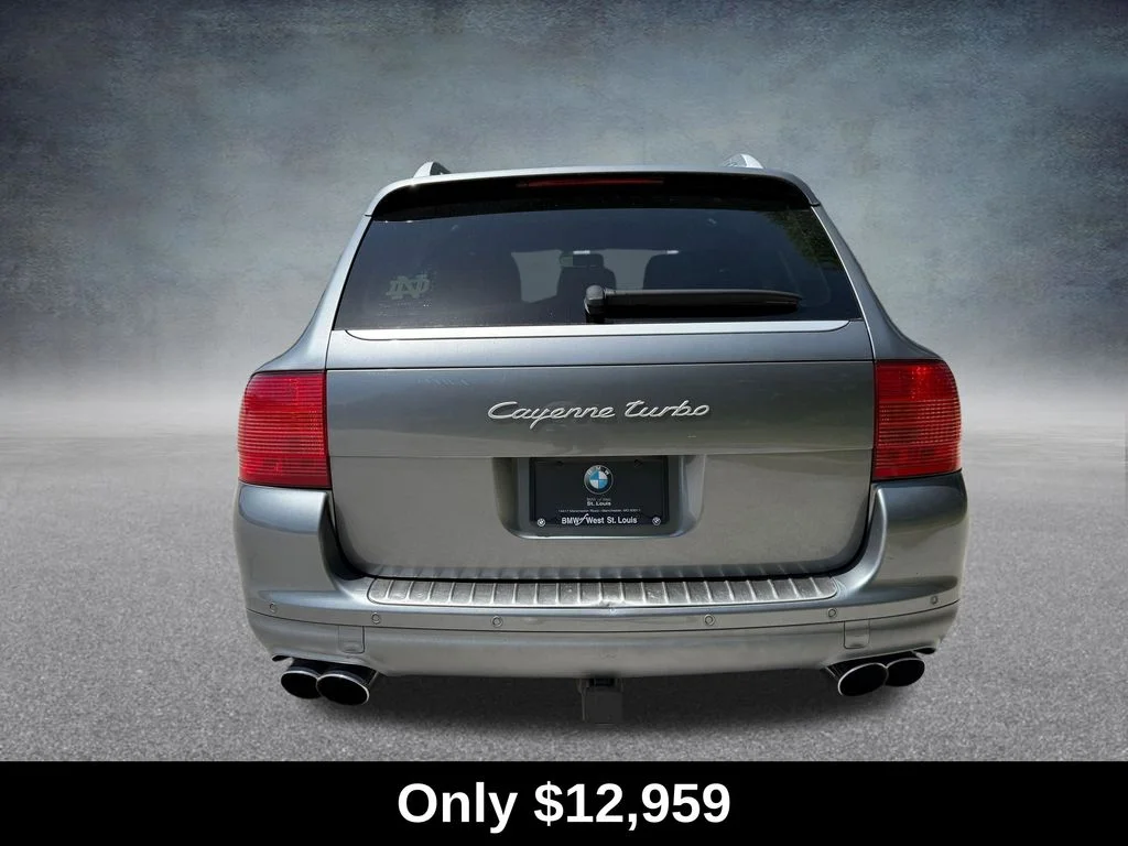 Used 2005  Porsche Turbo image 5