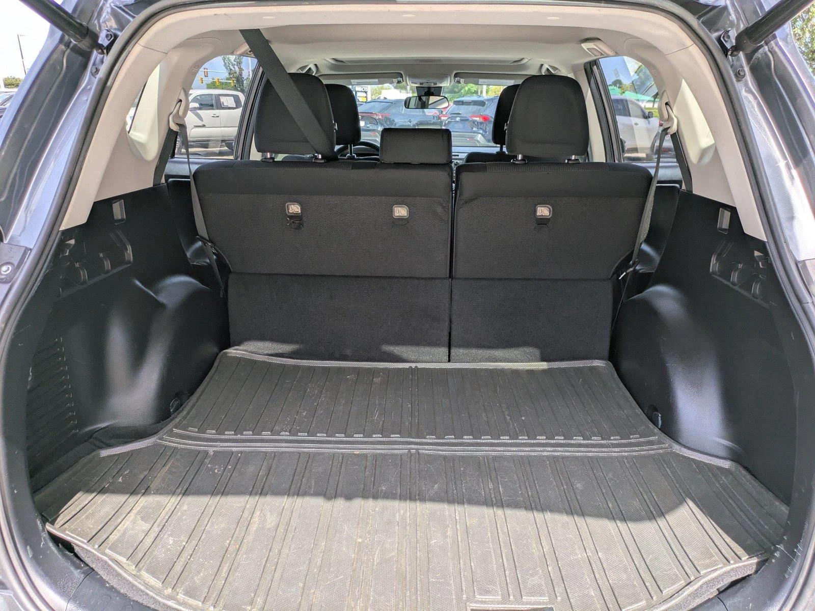 Used 2018 Magnetic Gray Metallic Toyota XLE image 13