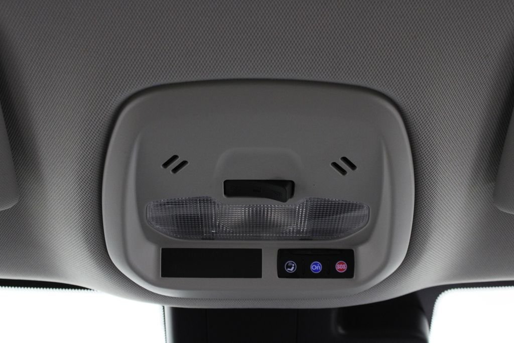 Used 2025 Blue Chevrolet LT image 19