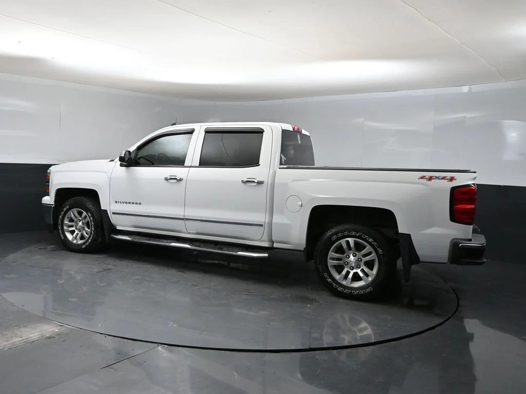 Used 2014 White Chevrolet LTZ image 4