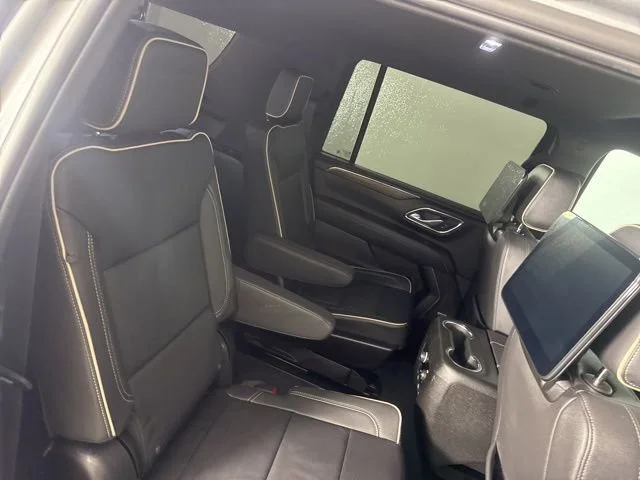 Used 2024 Sterling Gray Metallic Chevrolet Premier image 21