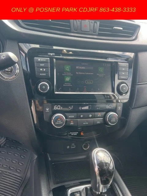 Used 2018 Silver Nissan SV image 9