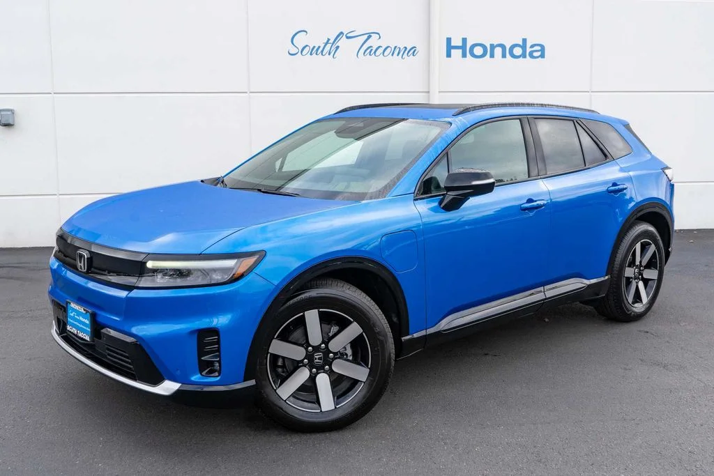 New 2026 Pacific Blue Metallic Honda Touring image 2