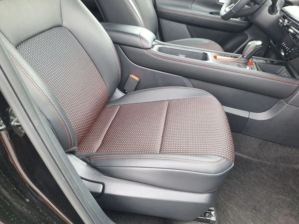 Certified Used 2025 Black Nissan SR image 27