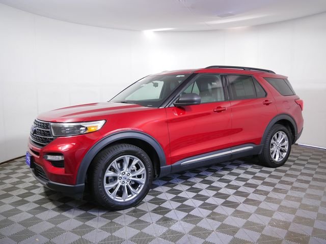 Certified Used 2020 Red Ford XLT image 5