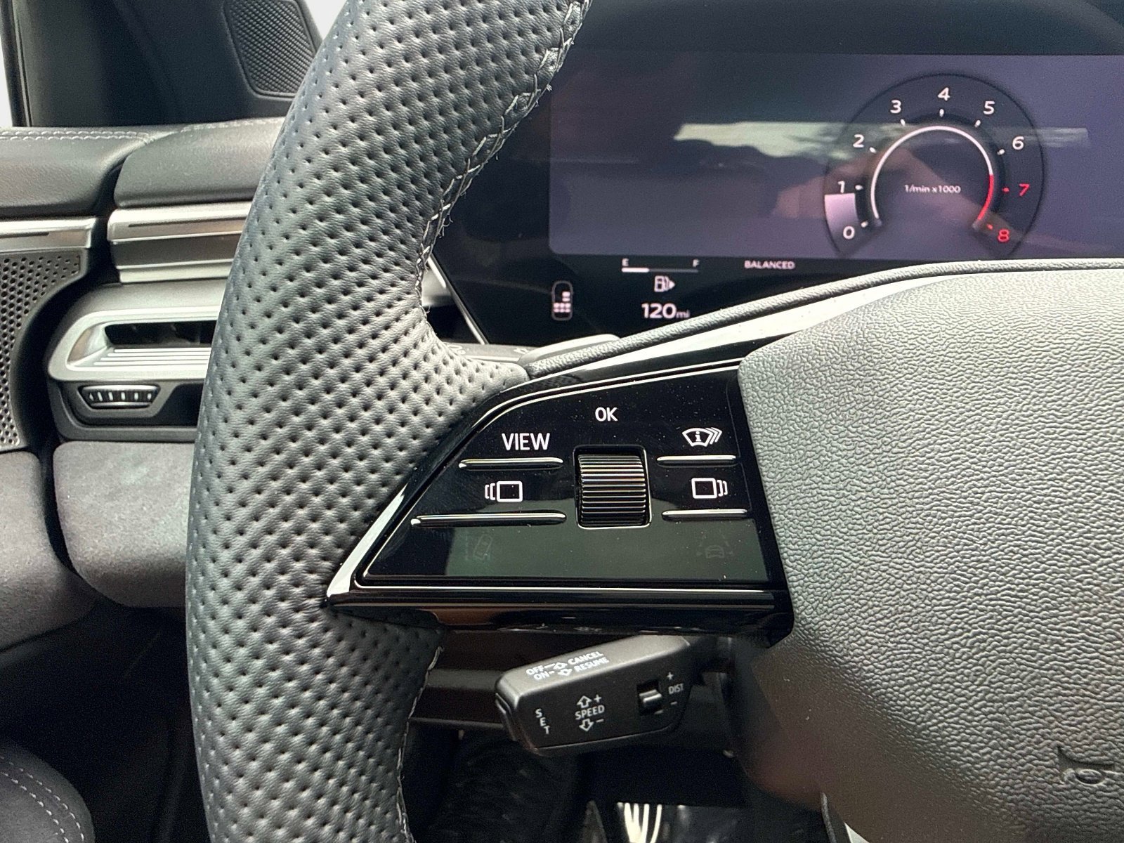 New 2026 Daytona Gray Pearl Effect Audi Prestige image 29