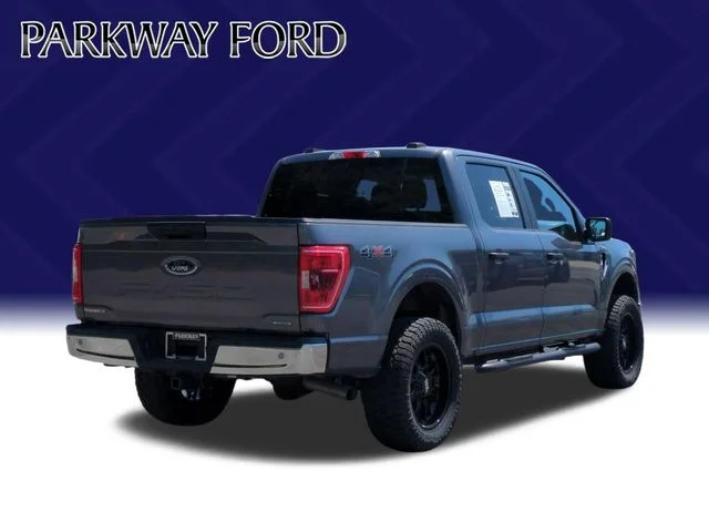 Used 2023 Gray Ford XLT image 5