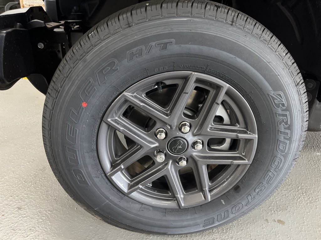 New 2026 Reign Jeep Sport S image 7