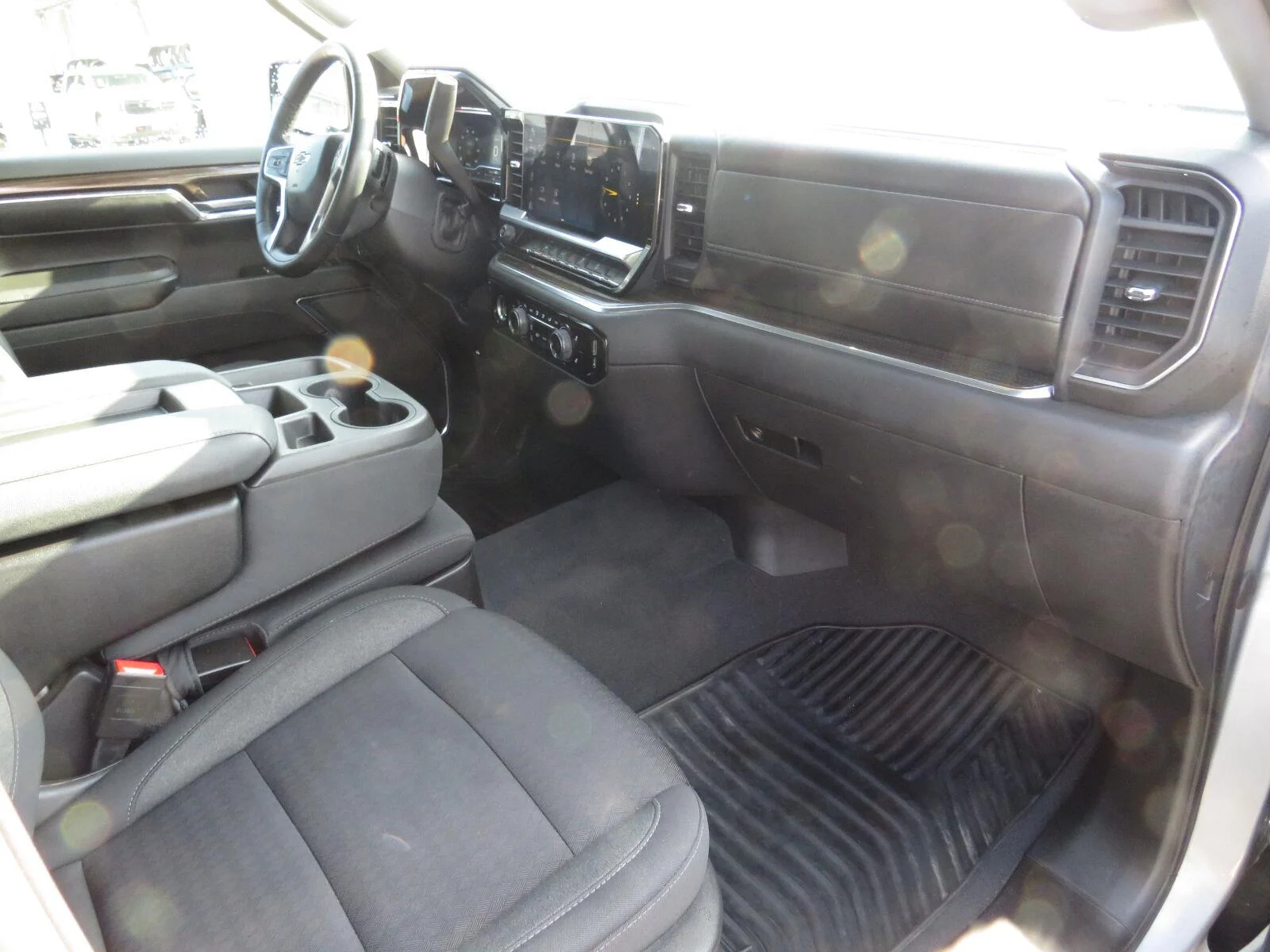 Used 2023 STERLING GRAY METALLIC Chevrolet RST image 19