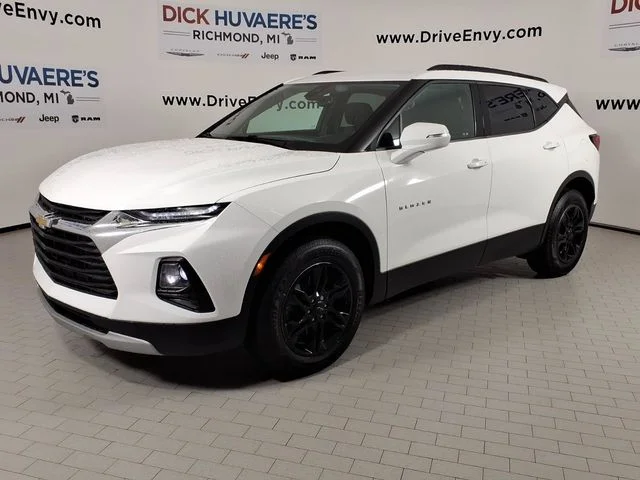 Used 2021 White Chevrolet LT image 1