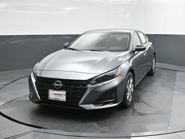 Used 2025 Gray Nissan 2.5 S image 22