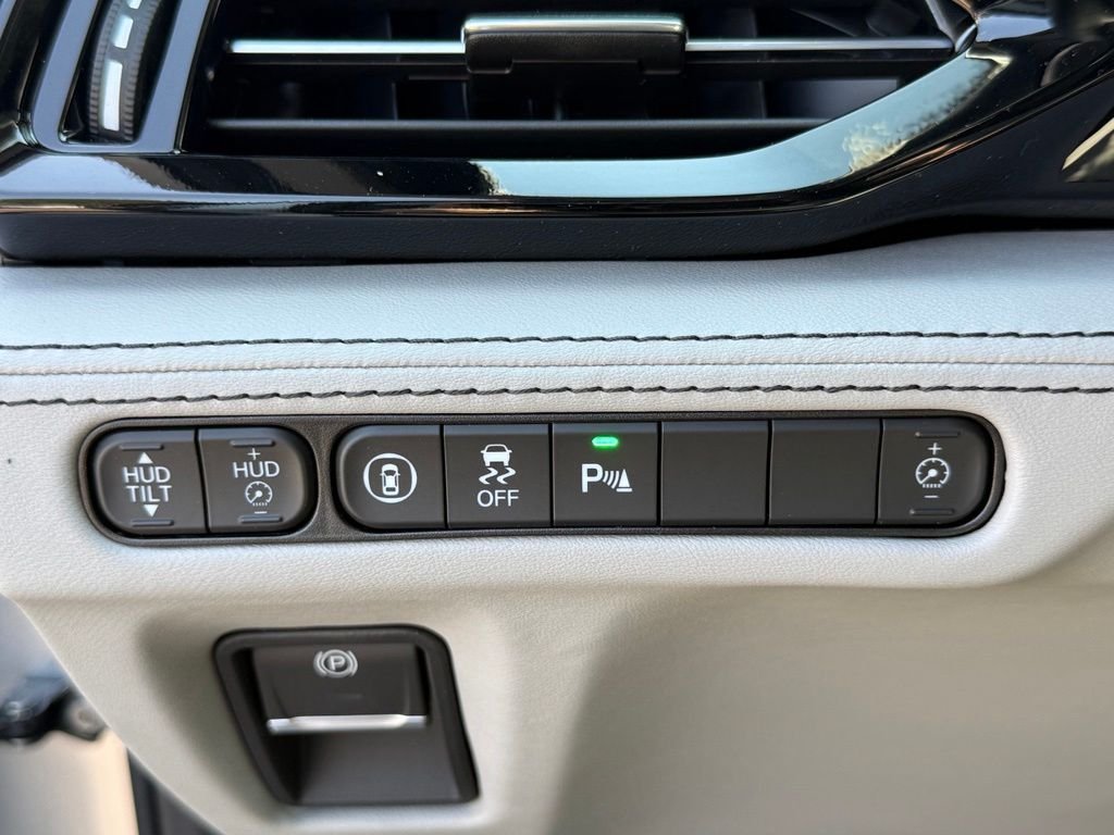New 2026 Solar Silver Metallic Acura Advance Package image 26