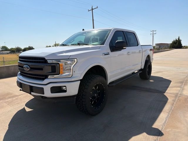 Used 2019 White Ford XLT image 1