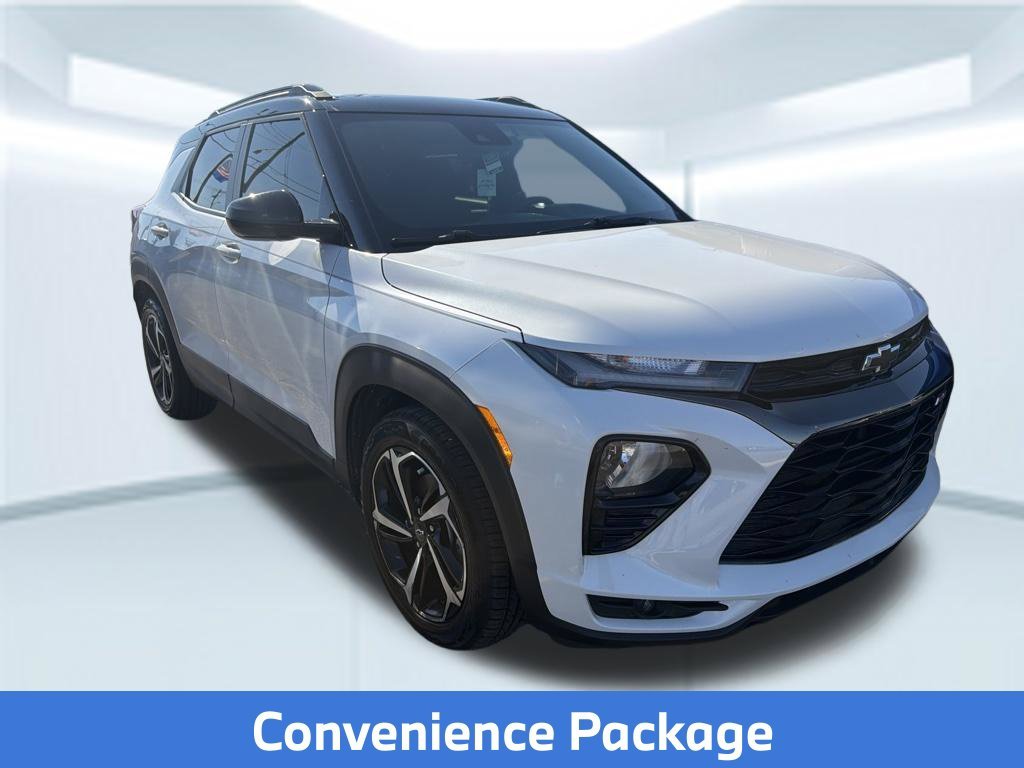 Used 2022 Beige Chevrolet RS image 5