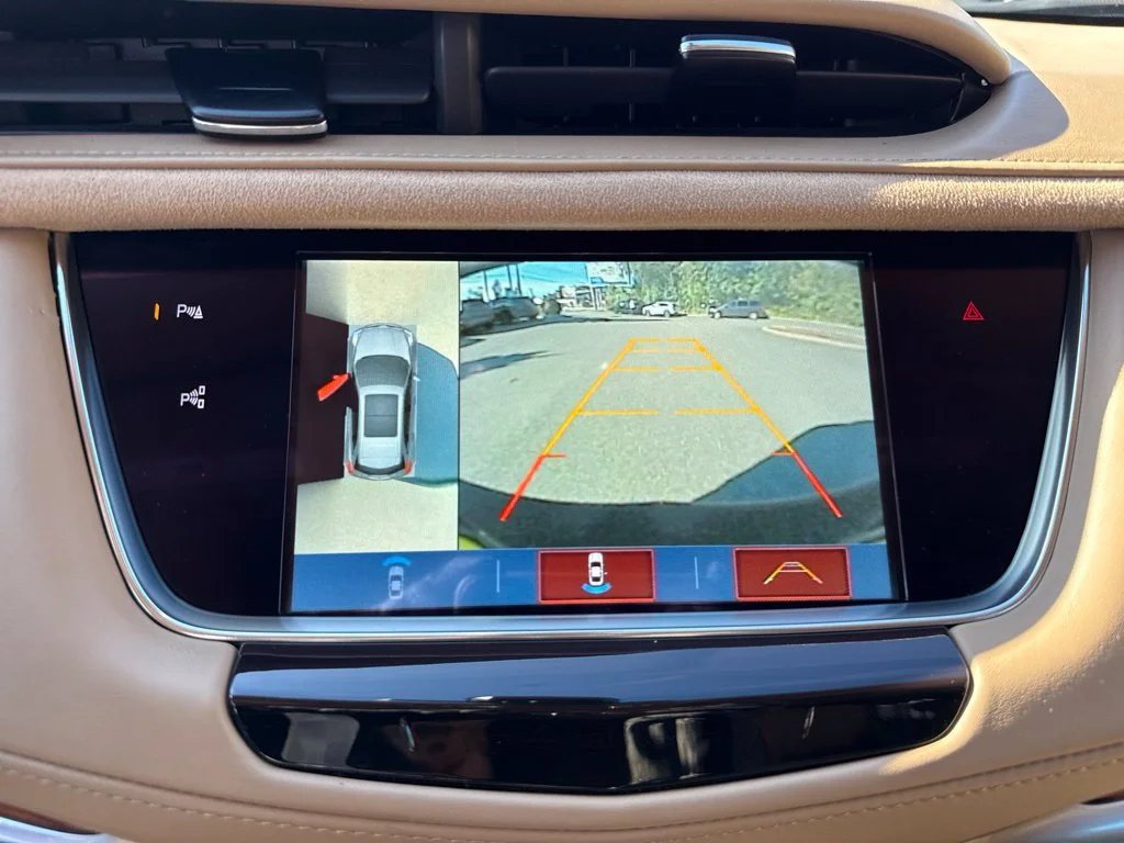 Used 2019 Black Cadillac Platinum AWD image 25