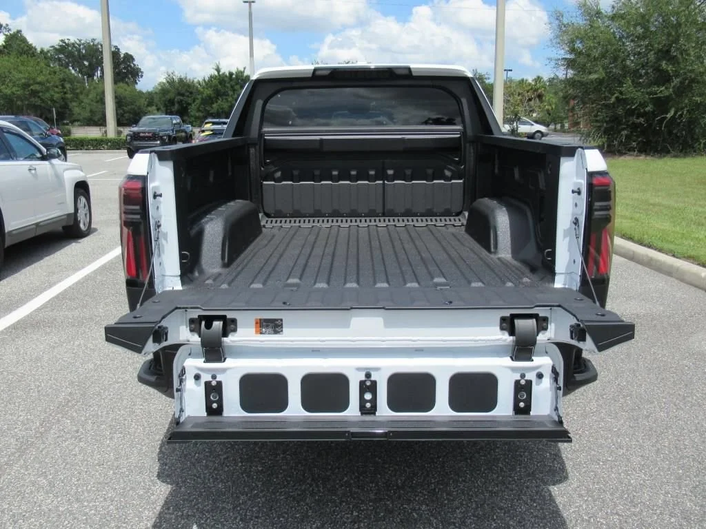 2026 GMC Sierra EV Elevation - Photo 6