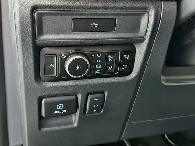 New 2026 White Ford Lariat image 23