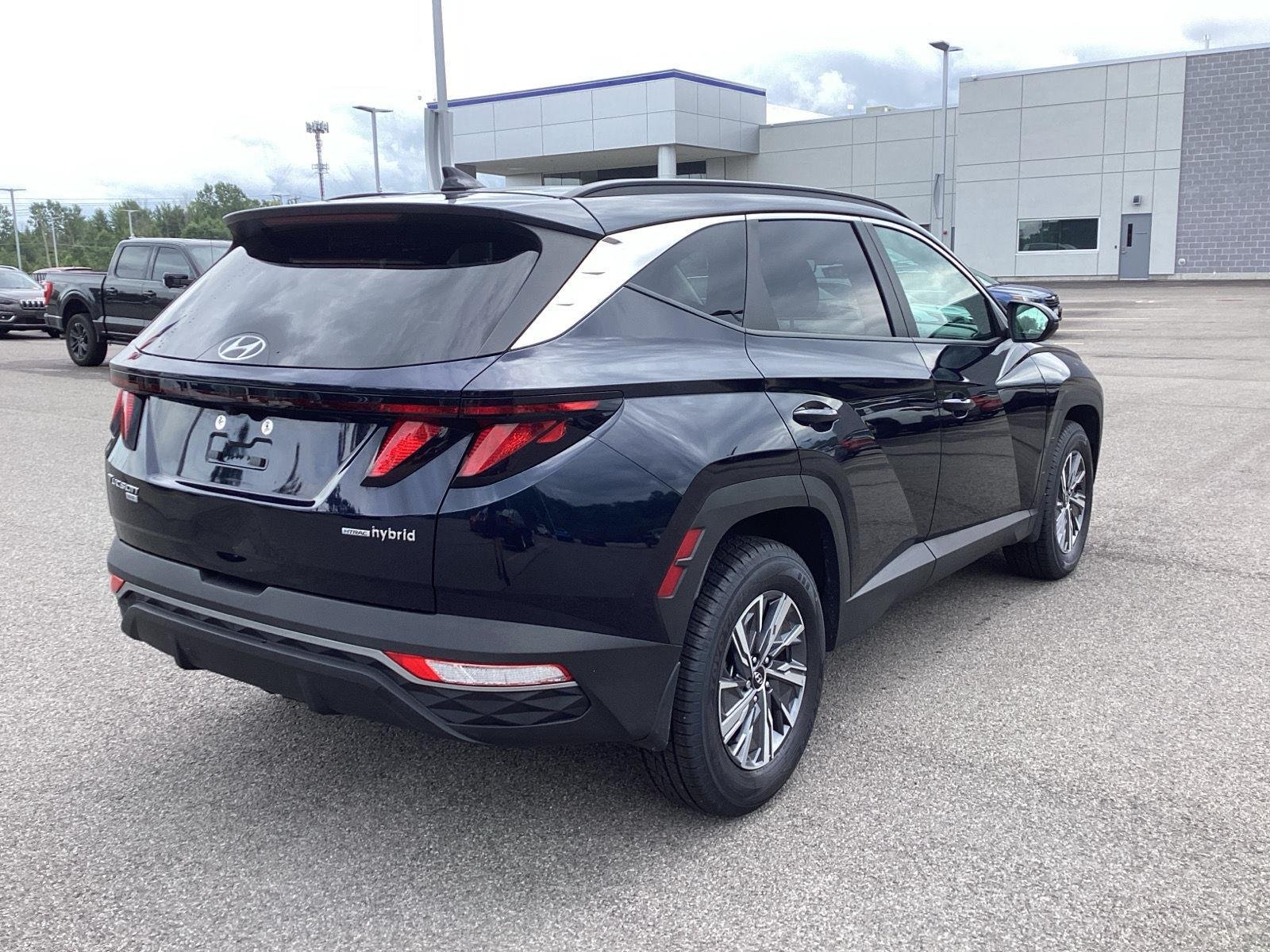Used 2024 Deep Sea Hyundai Blue image 9