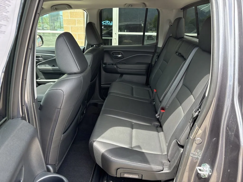 Used 2025 Black Honda RTL image 17