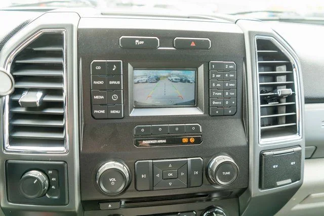Used 2018 Black Ford XLT image 24