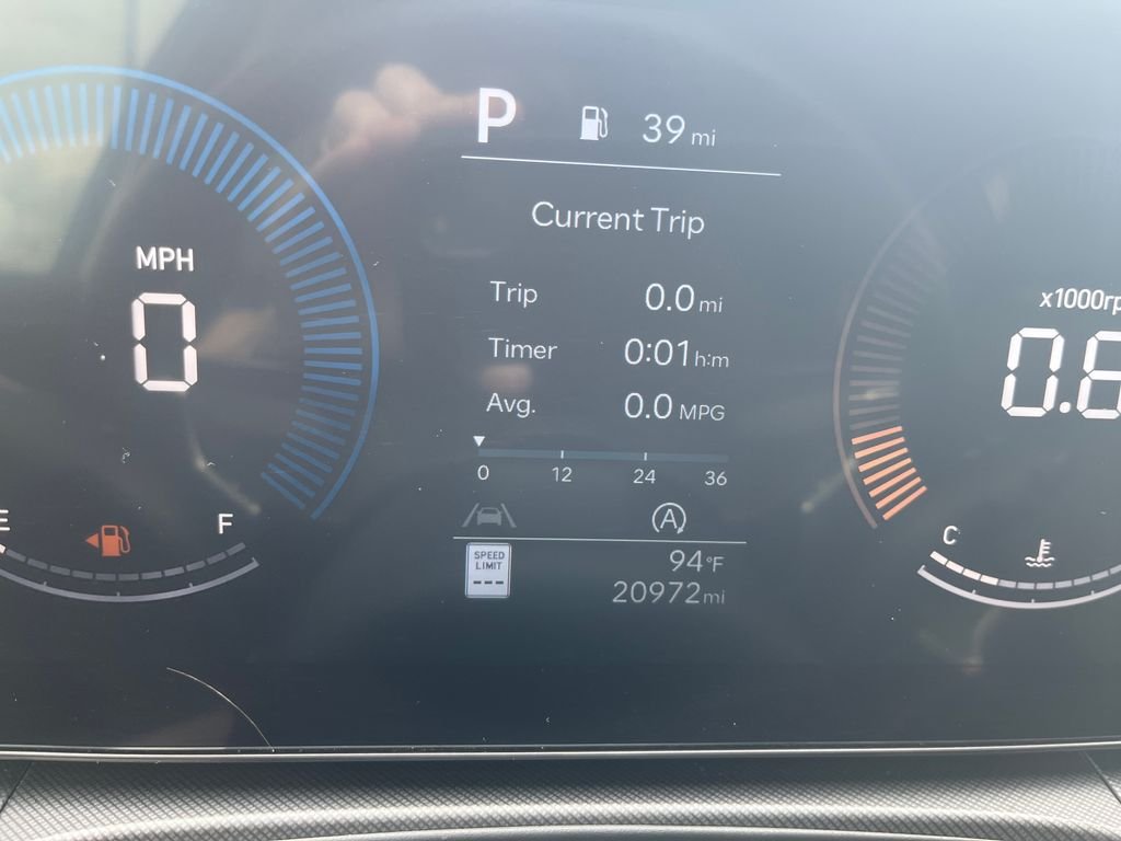 Used 2024 Silver Hyundai XRT image 16